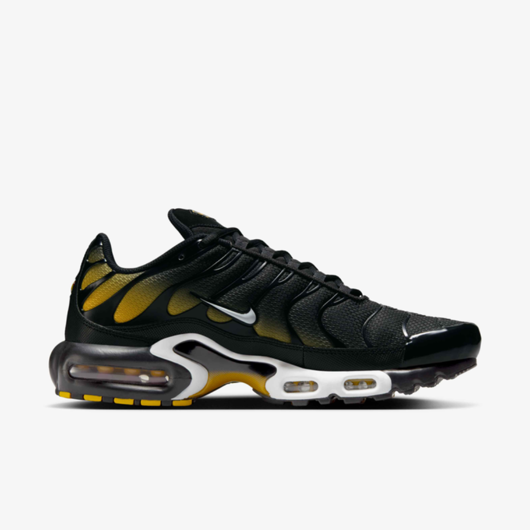 Nike Air Max Plus - Black/University Gold/White
