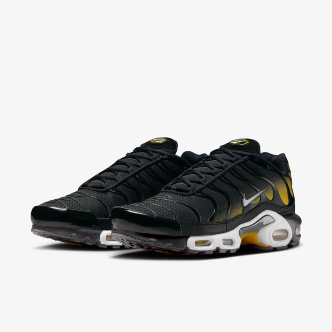 Nike Air Max Plus - Black/University Gold/White