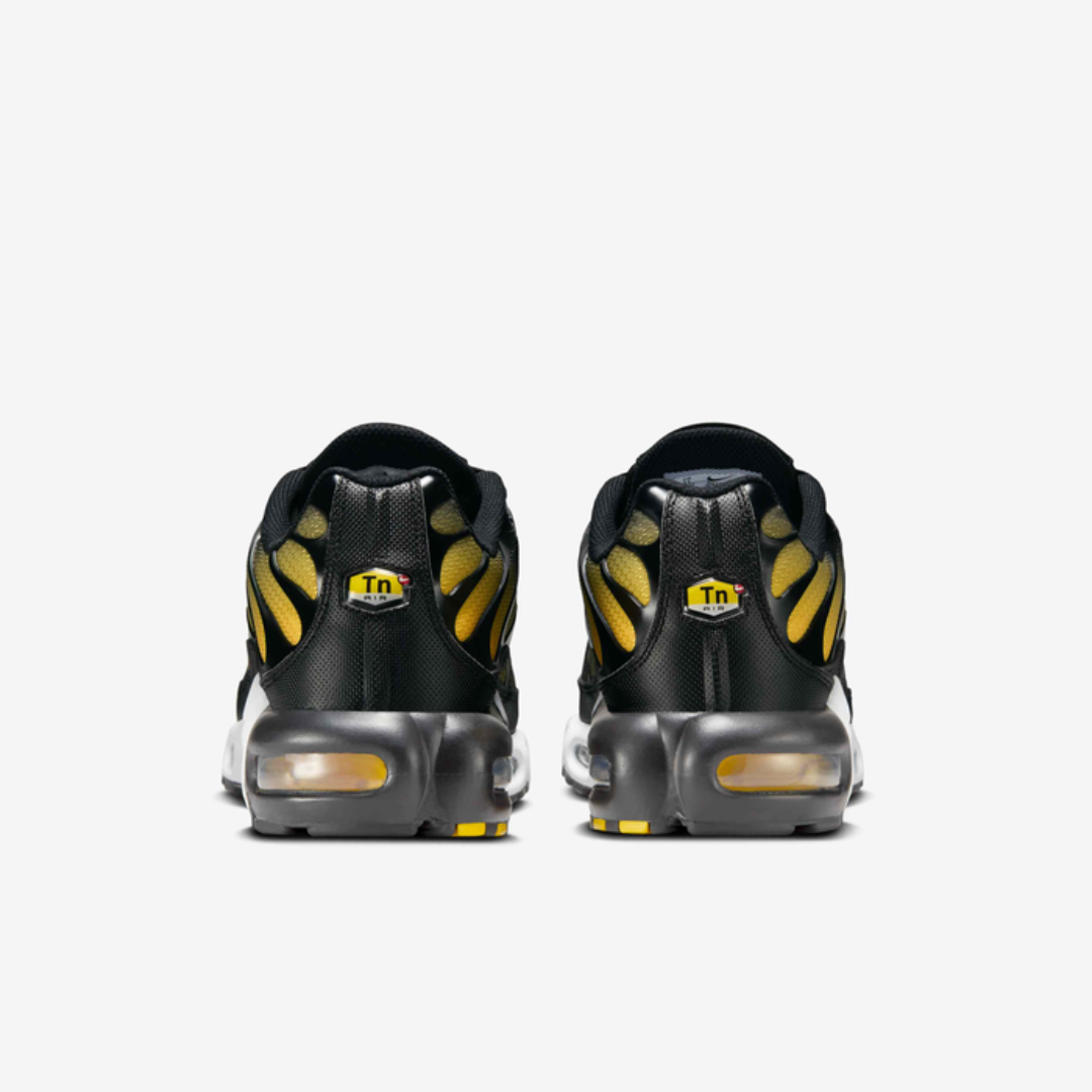 Nike Air Max Plus - Black/University Gold/White