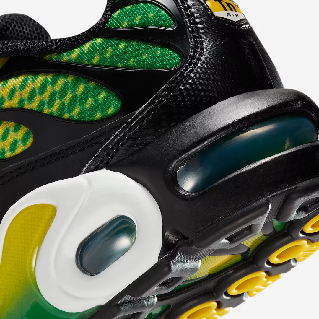 Nike TN Air Max Plus Trainers Nike HR