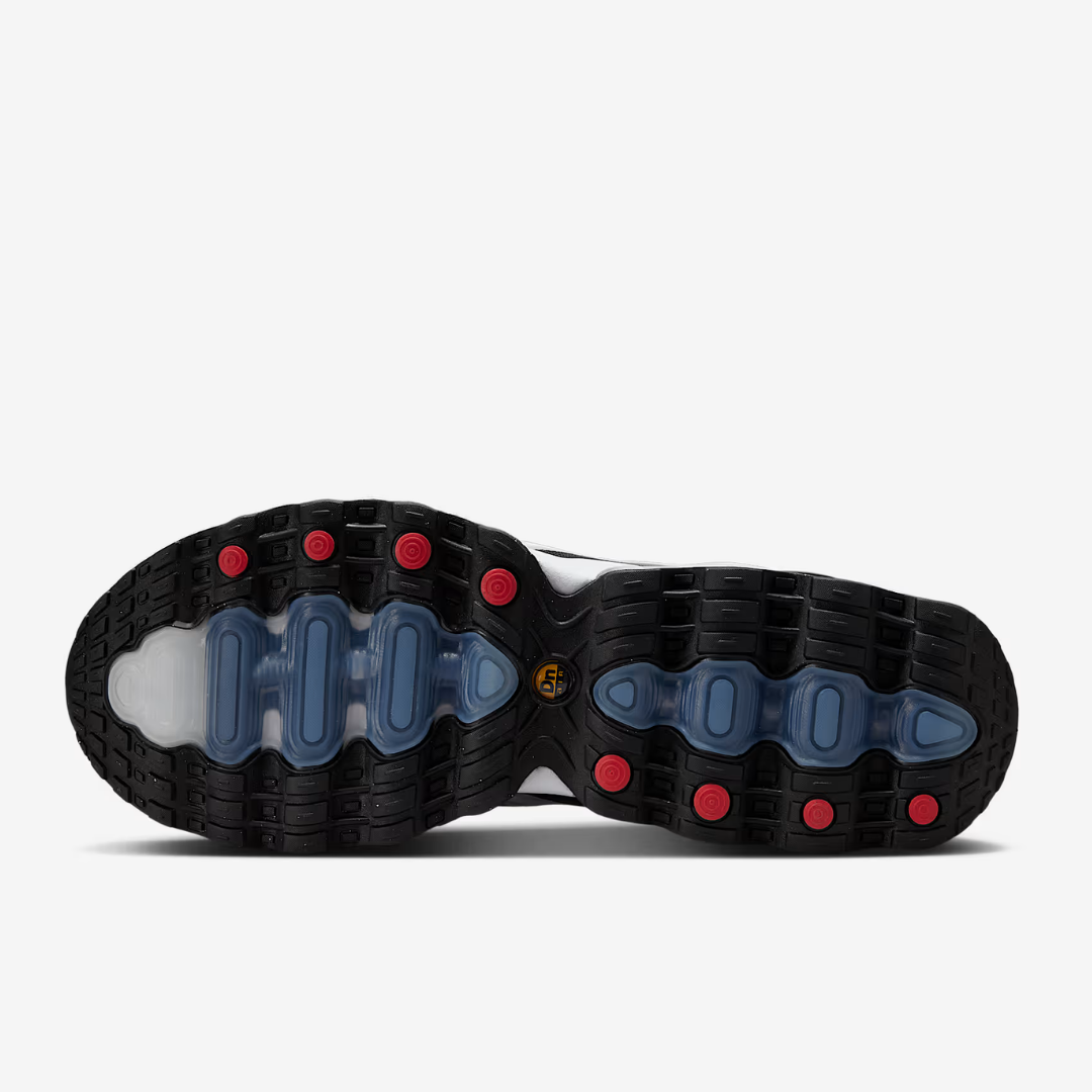 Nike Air Max DN8 “Panda”