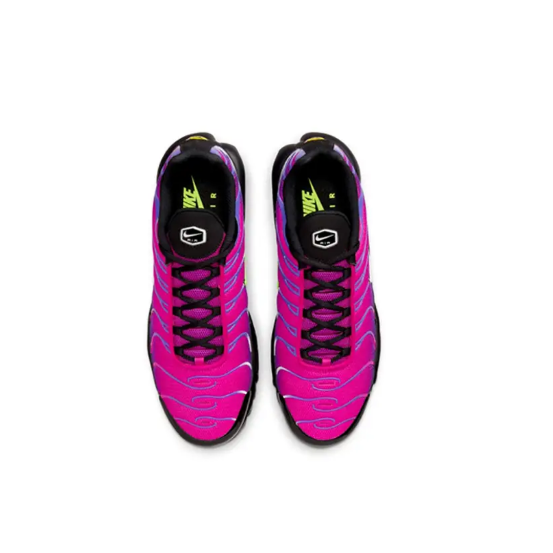 Nike Air Max Plus Rebellious Air Fireberry