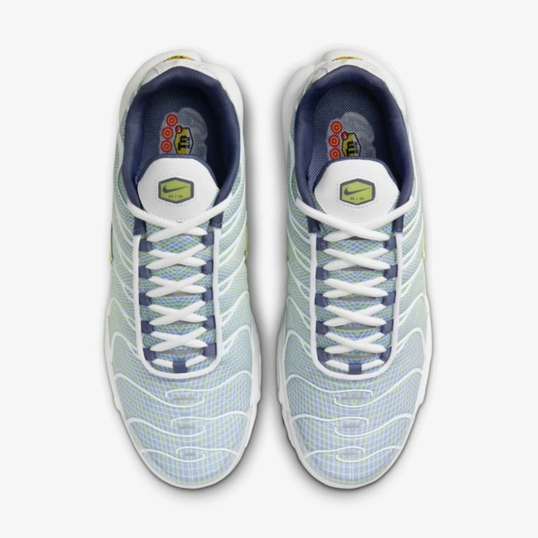 Nike Air Max Plus "Pebble Grey"