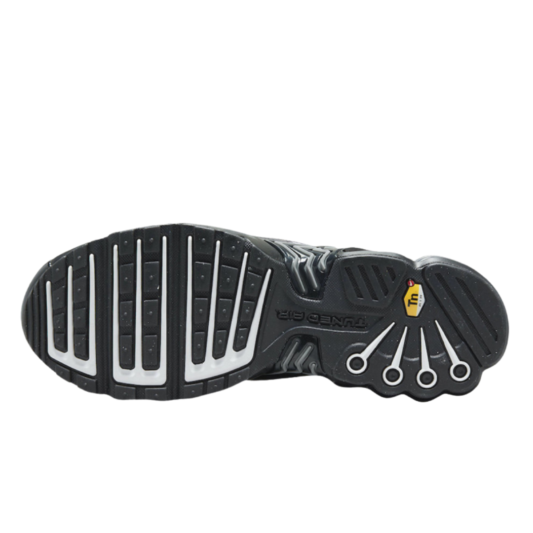 Nike Air Max Plus III AMP