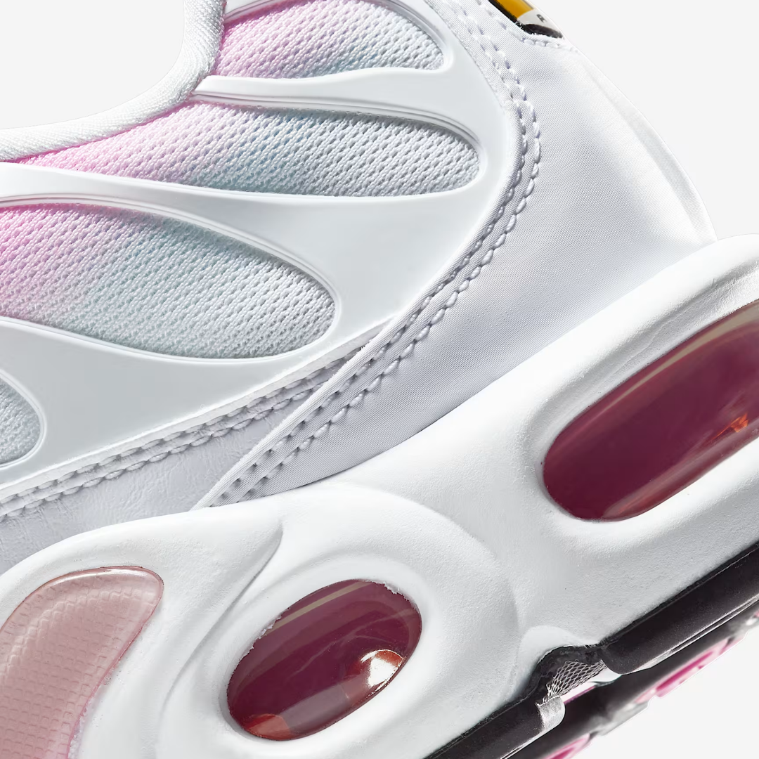 Nike Air Max Plus Pink Fade