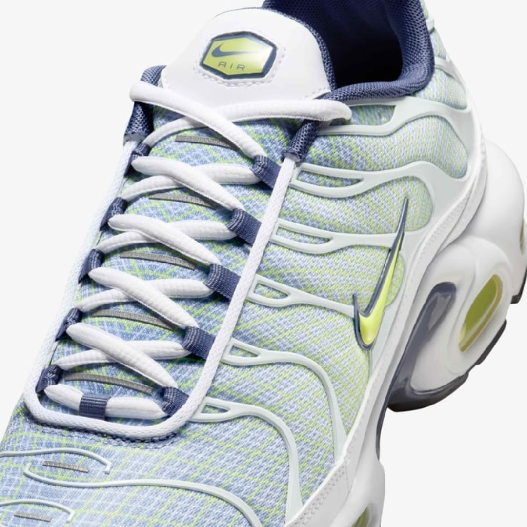 Nike Air Max Plus "Pebble Grey"