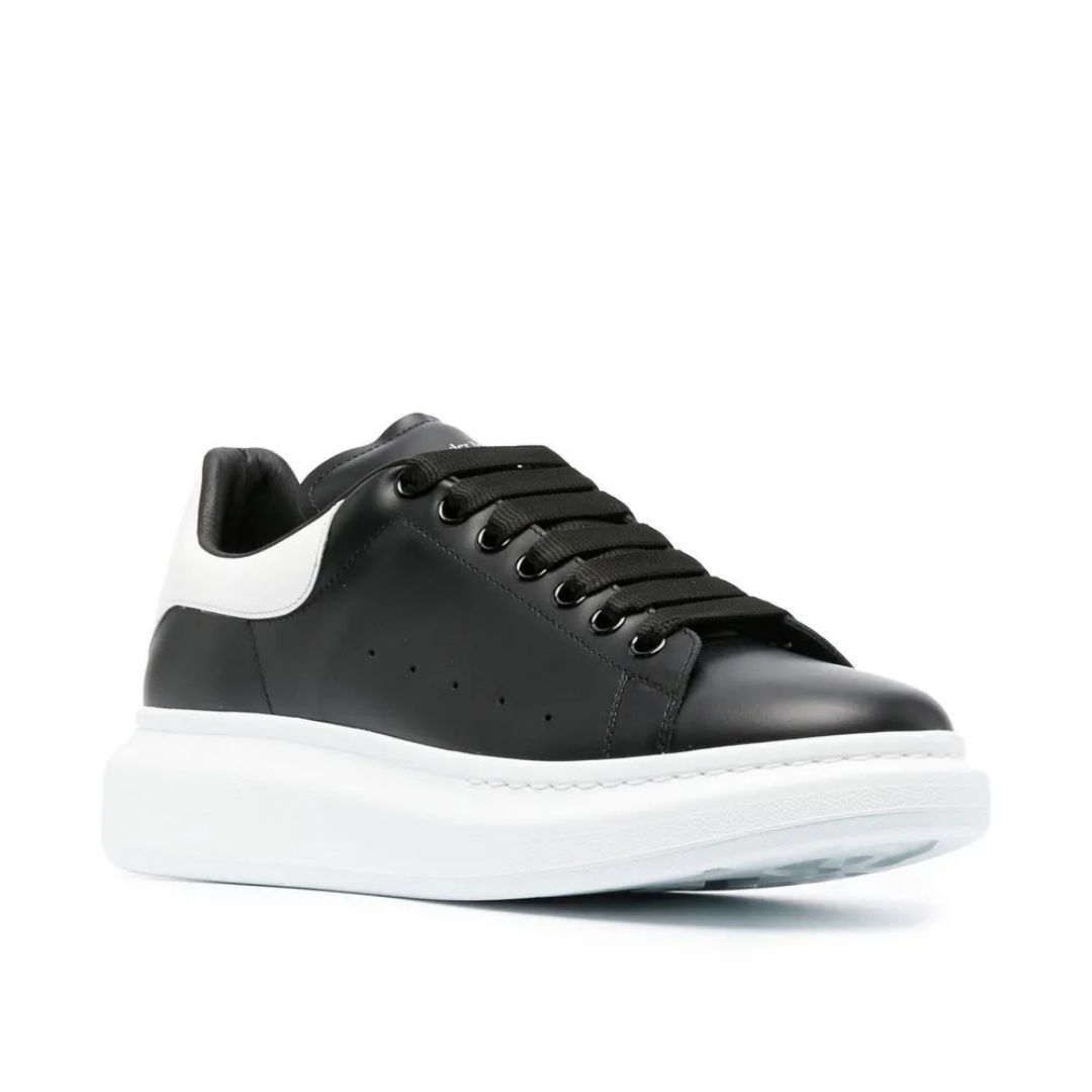 Alexander McQueen - Black/White